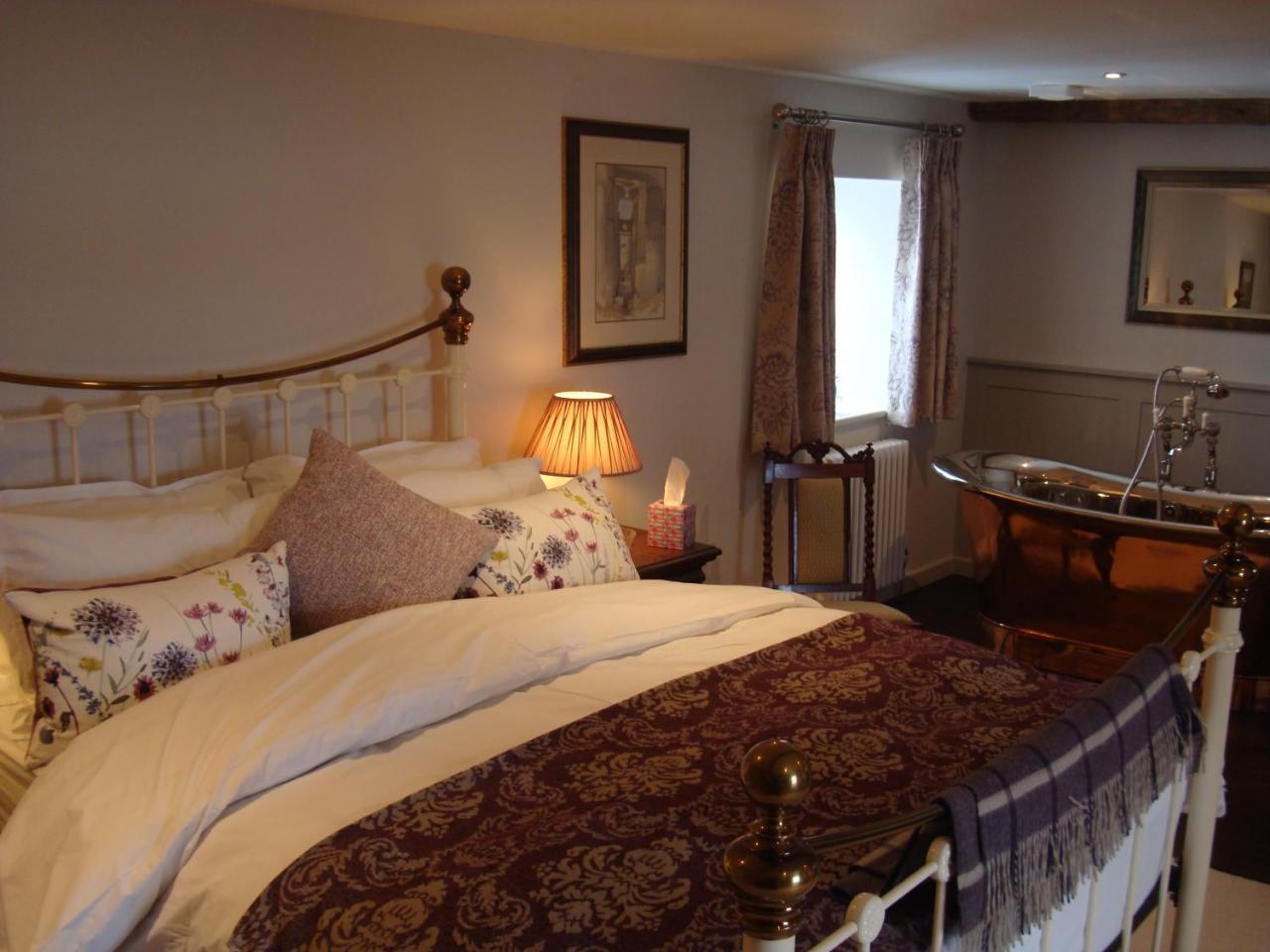 Bed & Breakfast Keepers