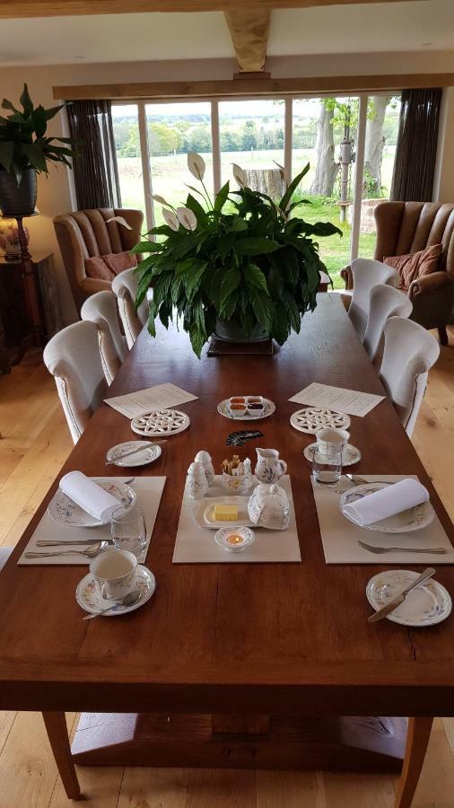 Bed & Breakfast Keepers